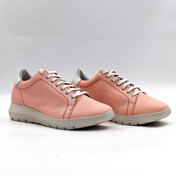 Marc Joseph Women Rose Leather Lace-up Comfort Summer Sneakers size 9 - Picture 1 of 11